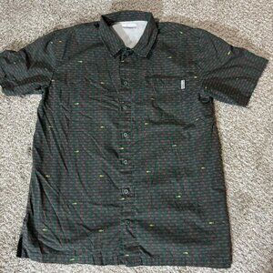 Columbia PFG Shirt Mens Medium Green Fish Print Short Sleeve Button Up Fishing